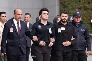Hepimizi yaraladı