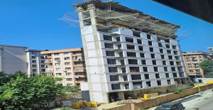 Bostancı’daki garip bina